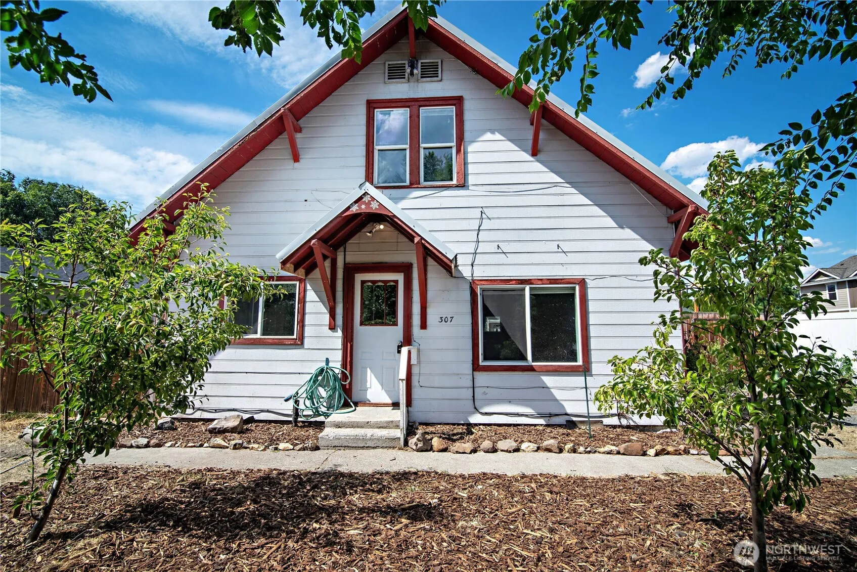 Property photo for 307 W 14th Avenue, Ellensburg photo 5