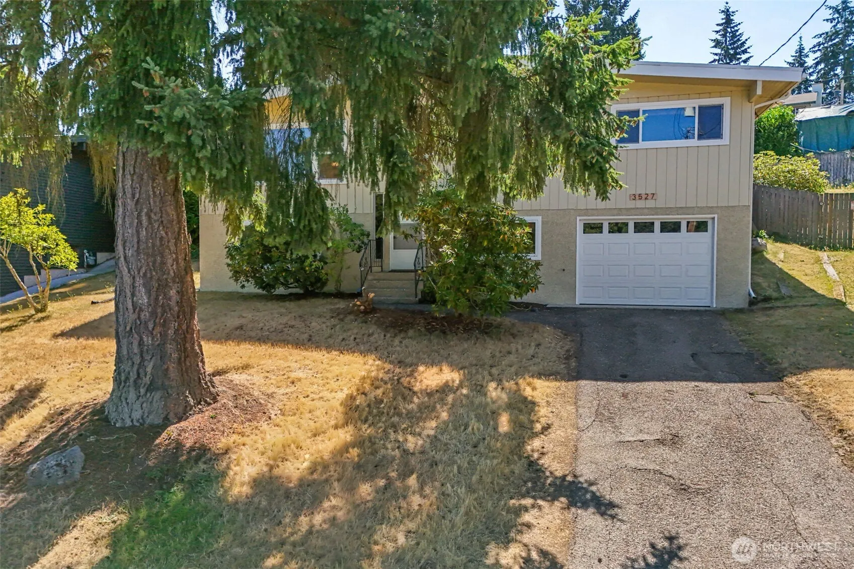 Property photo for 3527 S 262nd Street, Kent photo 2