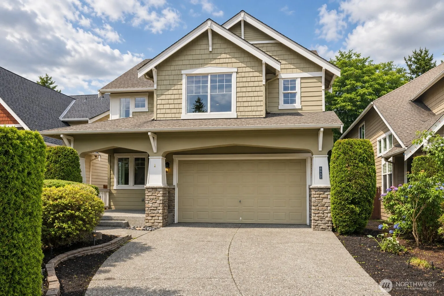 Property photo for 8642 Ne 123rd Place, Kirkland