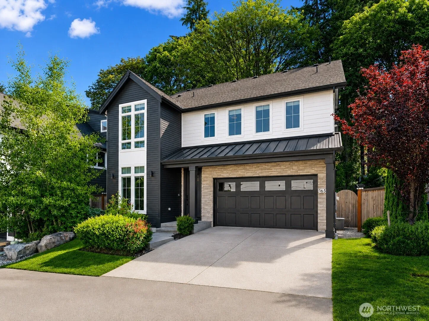 Property photo for 16534 77th Avenue Ne, Kenmore