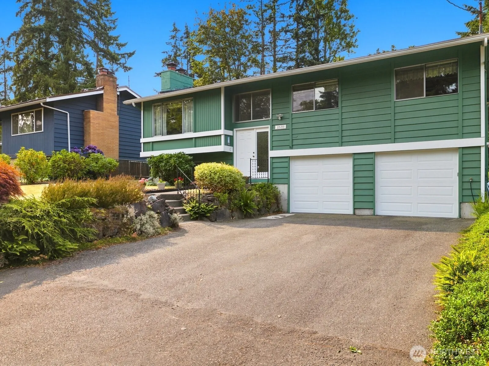 Property photo for 1839 N 185th Street, Shoreline
