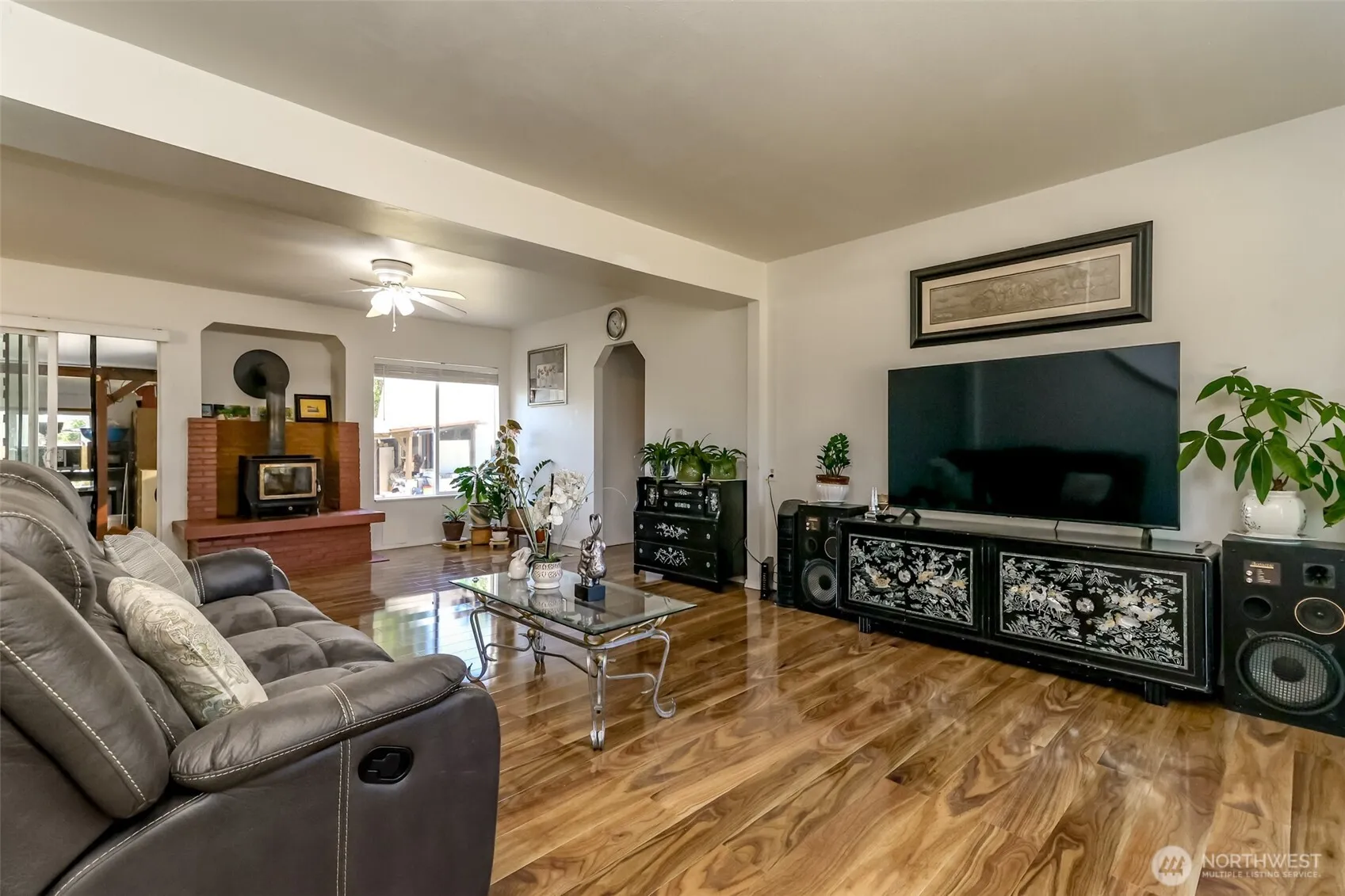 Property photo for 212 2nd Avenue N, Algona photo 2
