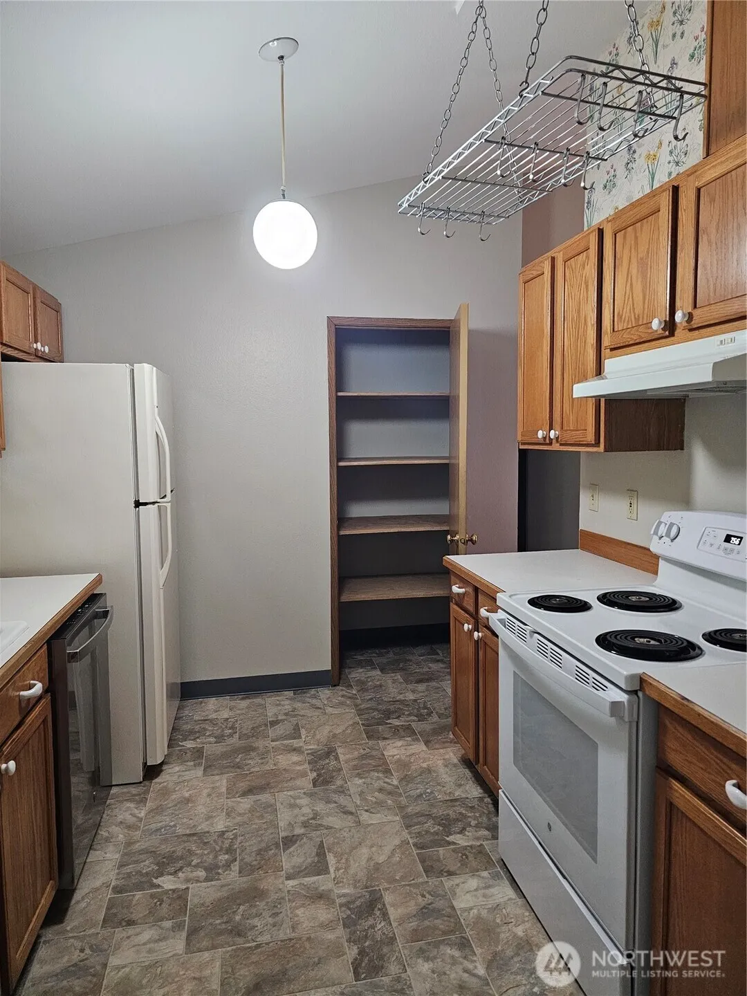 Property photo for 2306 Orchard Street S, Fircrest photo 3