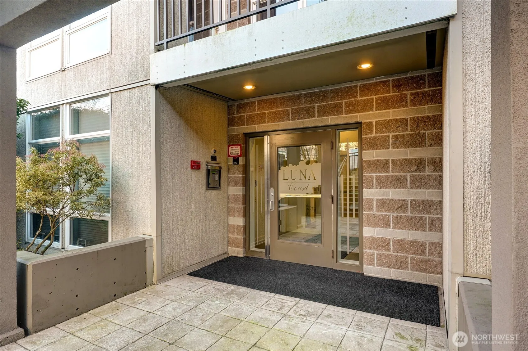 Property photo for 3221 Sw Avalon Way #313, Seattle photo 3