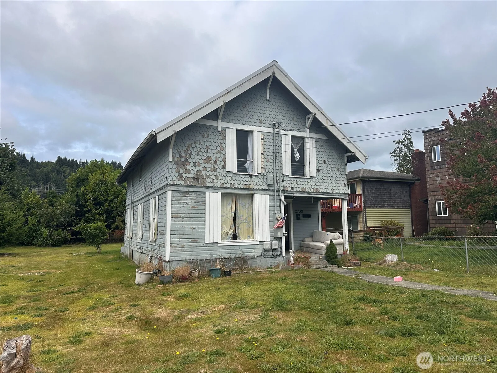 Property photo for 2739 Pacific Avenue, Hoquiam