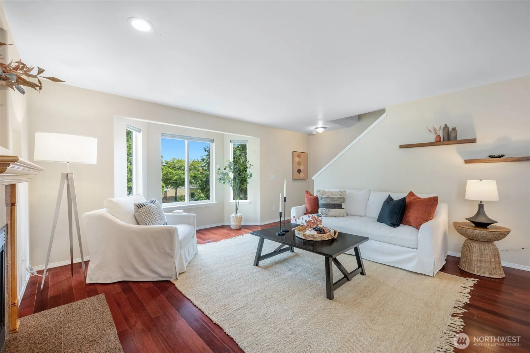 Property photo for 4084 Letitia Avenue S, Seattle photo 5