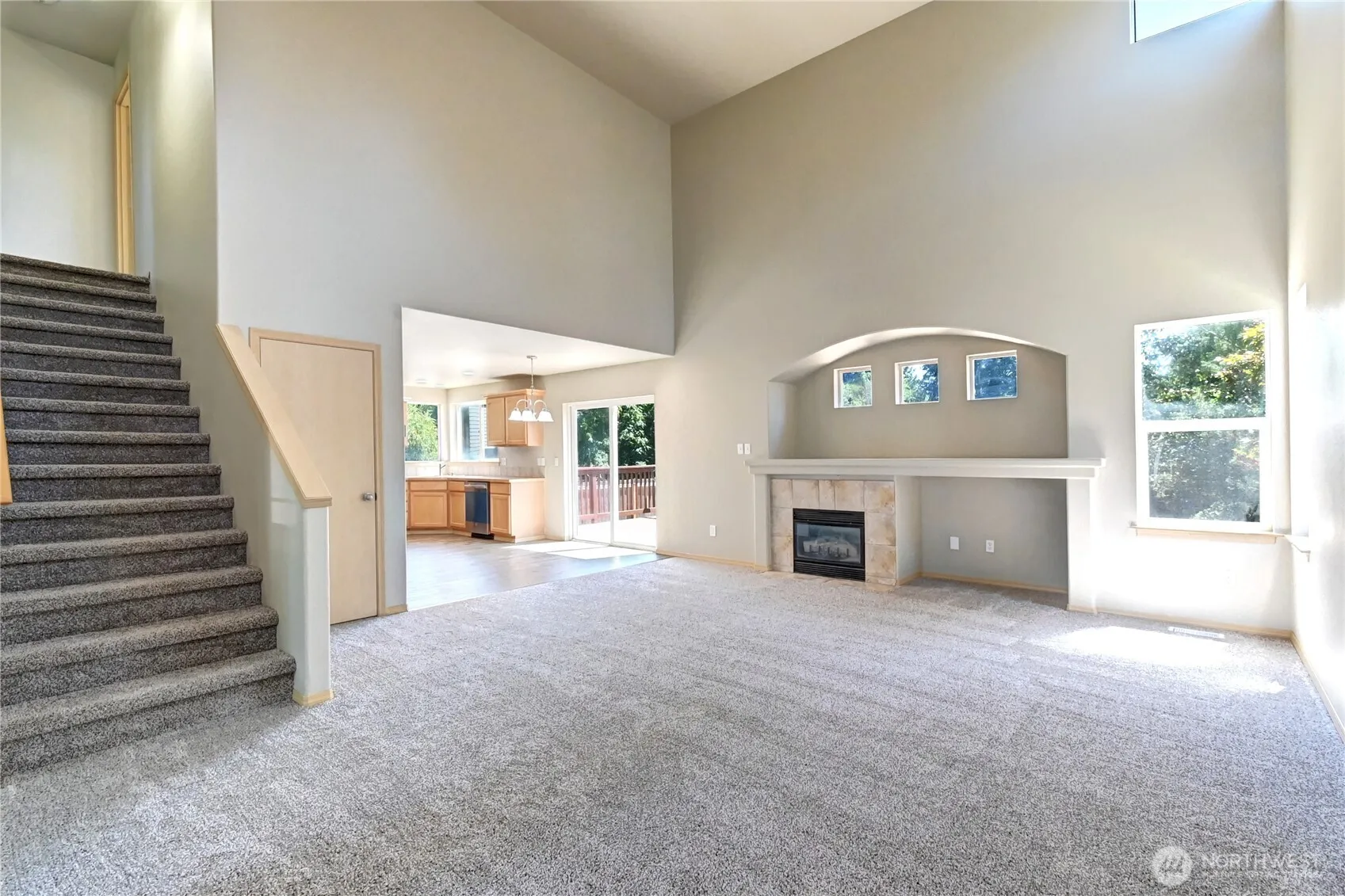 Property photo for 14413 Sandy Glen E, Puyallup photo 2