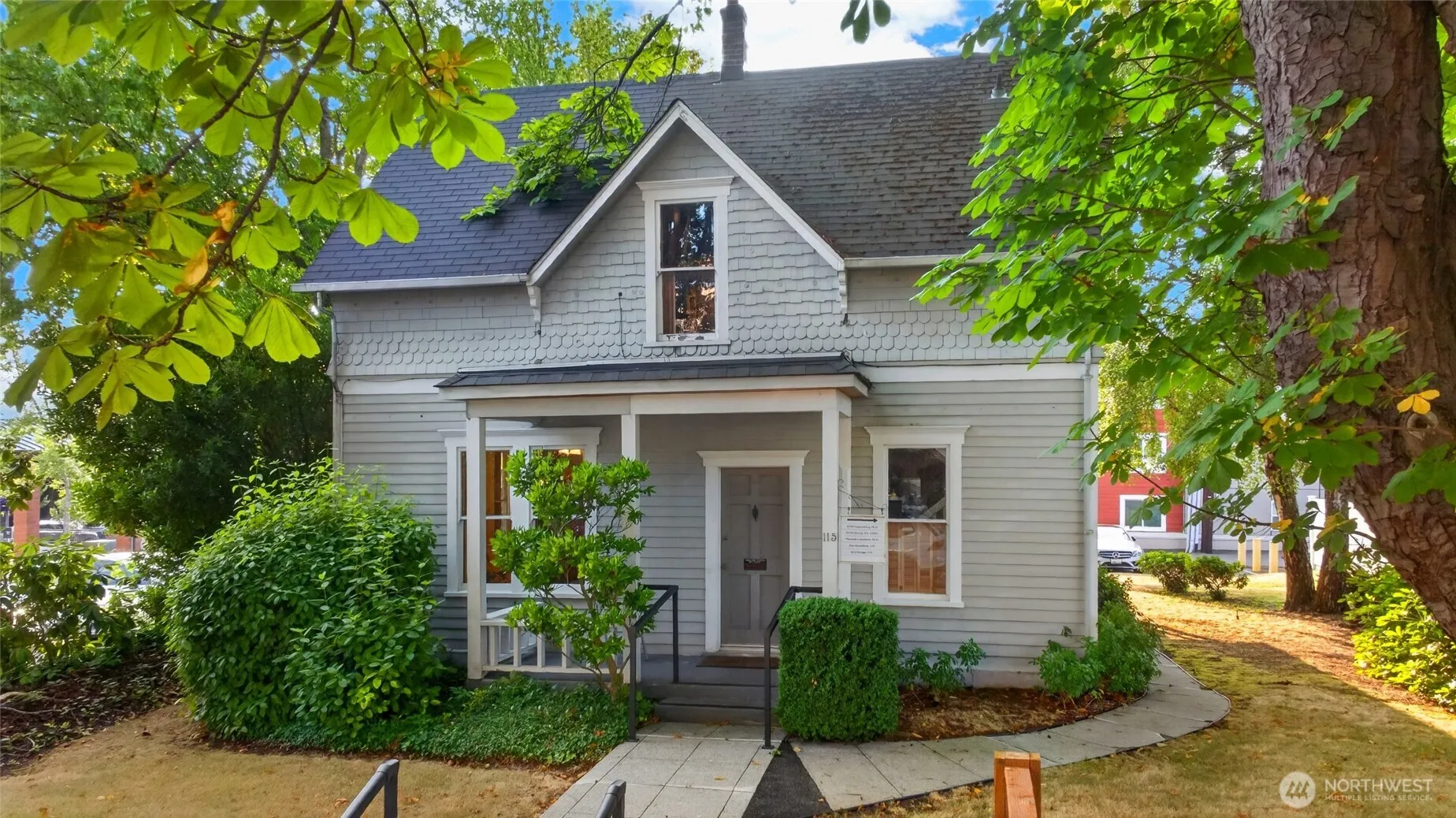 Property photo for 115 3rd Avenue N, Edmonds