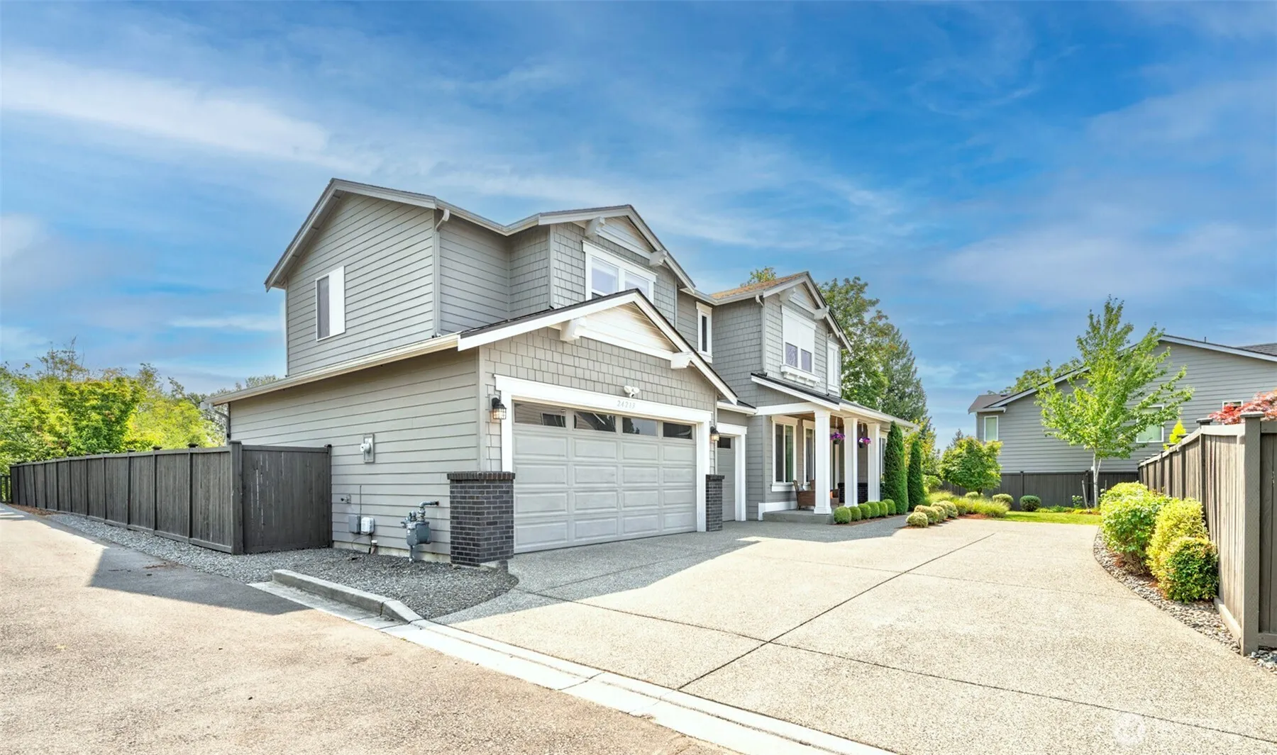 Property photo for 24213 1st Avenue Se, Bothell photo 4