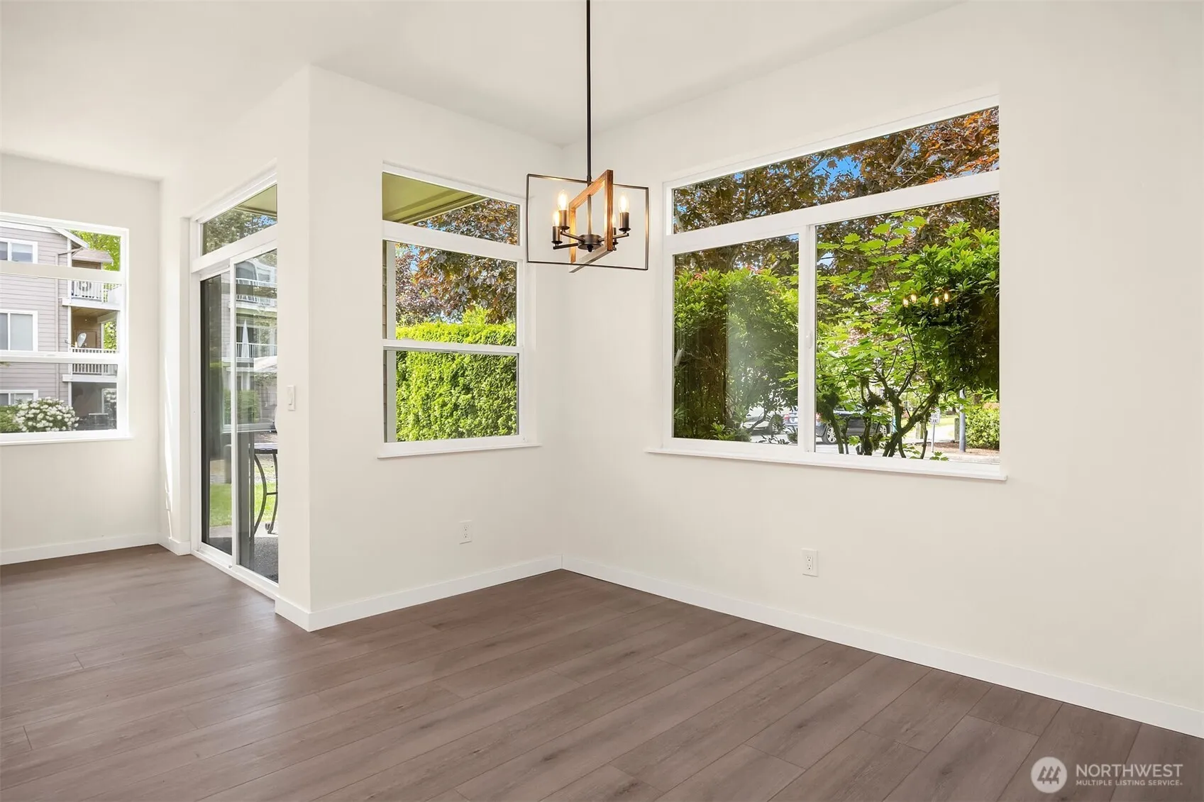 Property photo for 515 241st Lane Se #w2, Sammamish photo 3