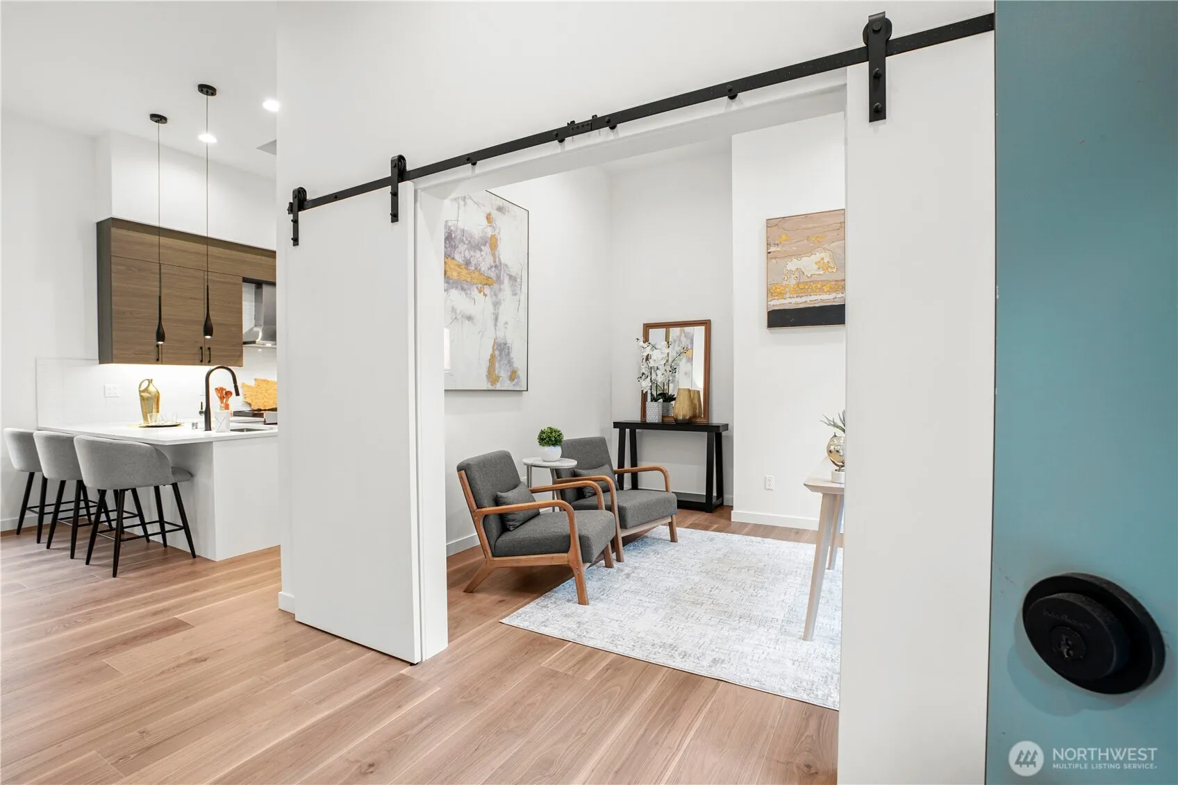 Property photo for 13024 Corliss Avenue N, Seattle photo 4