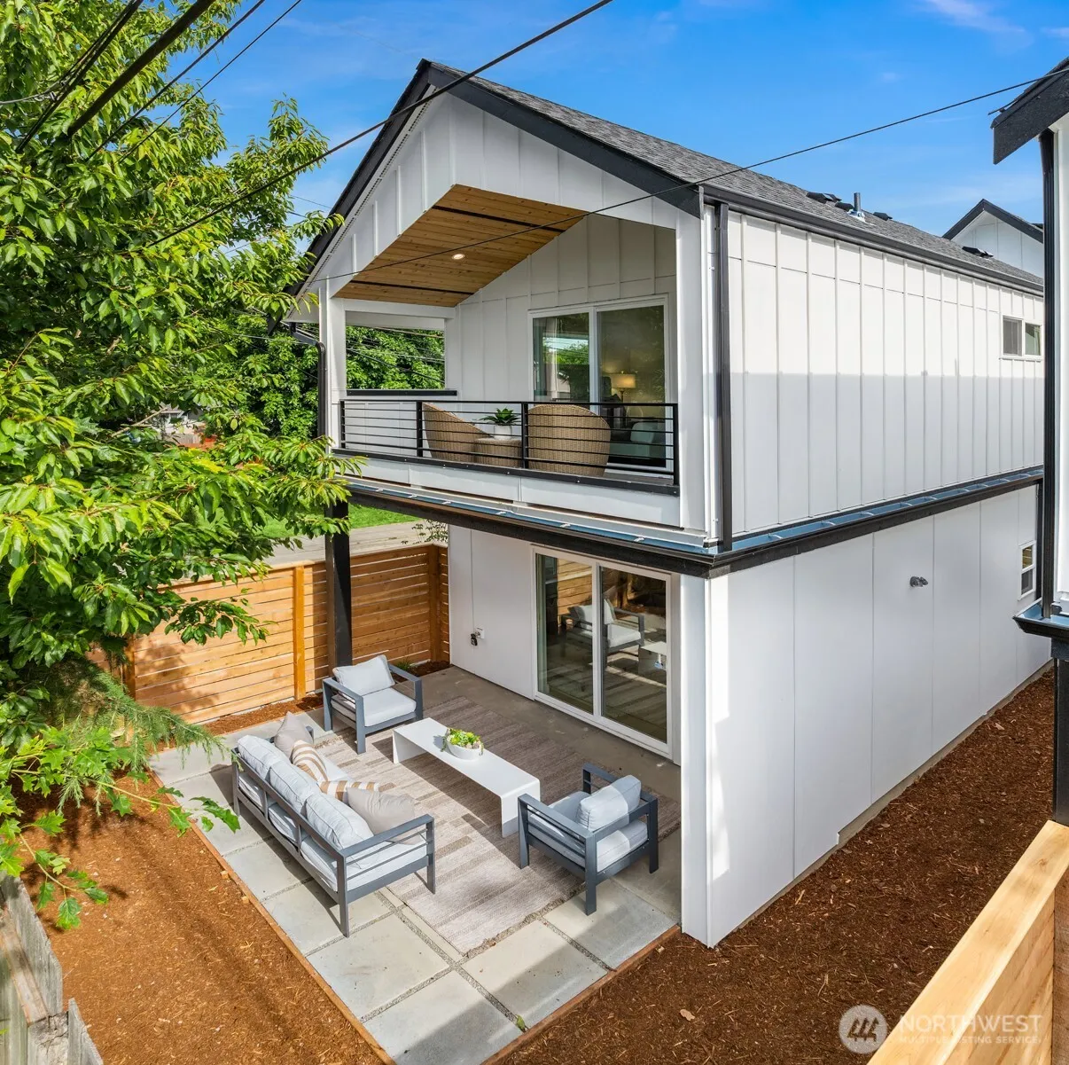 Property photo for 9010 5th Avenue S, Seattle photo 2