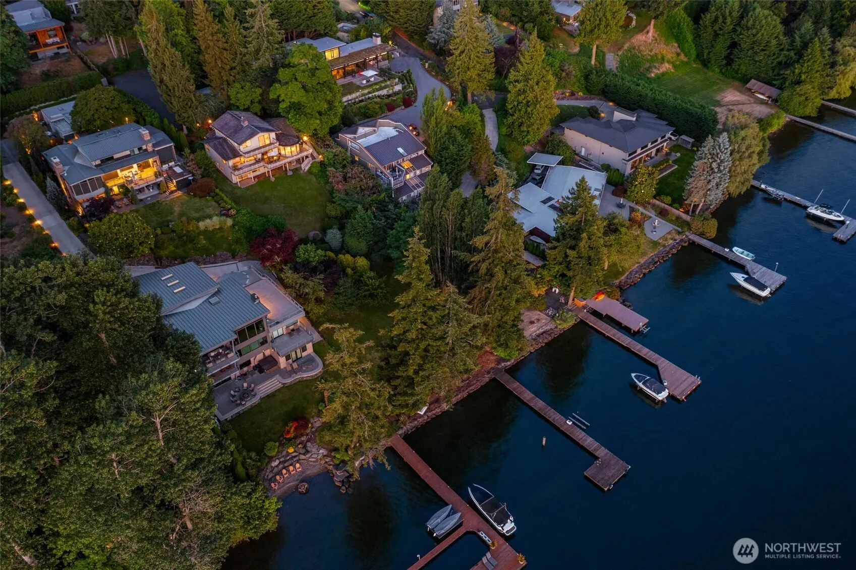 Property photo for 1300 8th Street W, Kirkland