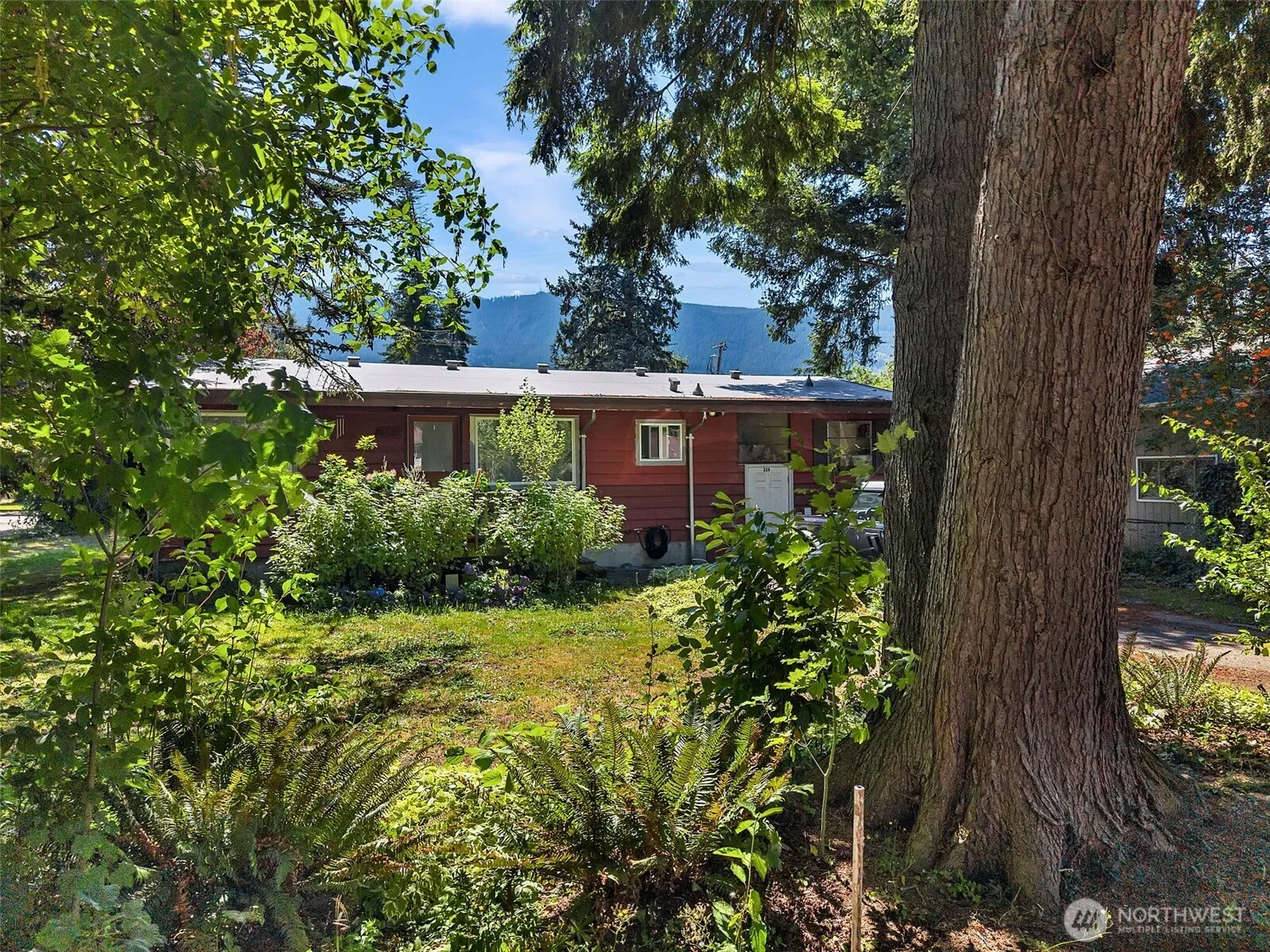Property photo for 332 E 2nd Street, North Bend photo 2