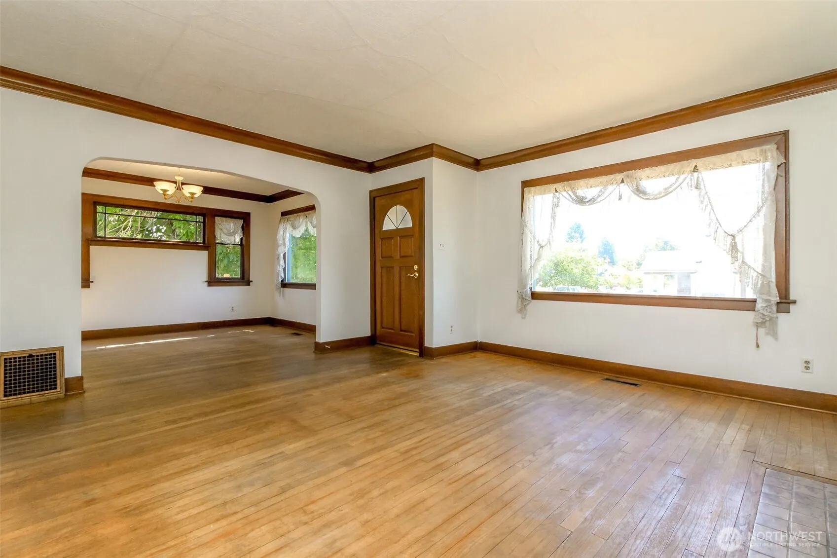 Property photo for 5019 S G Street, Tacoma photo 4