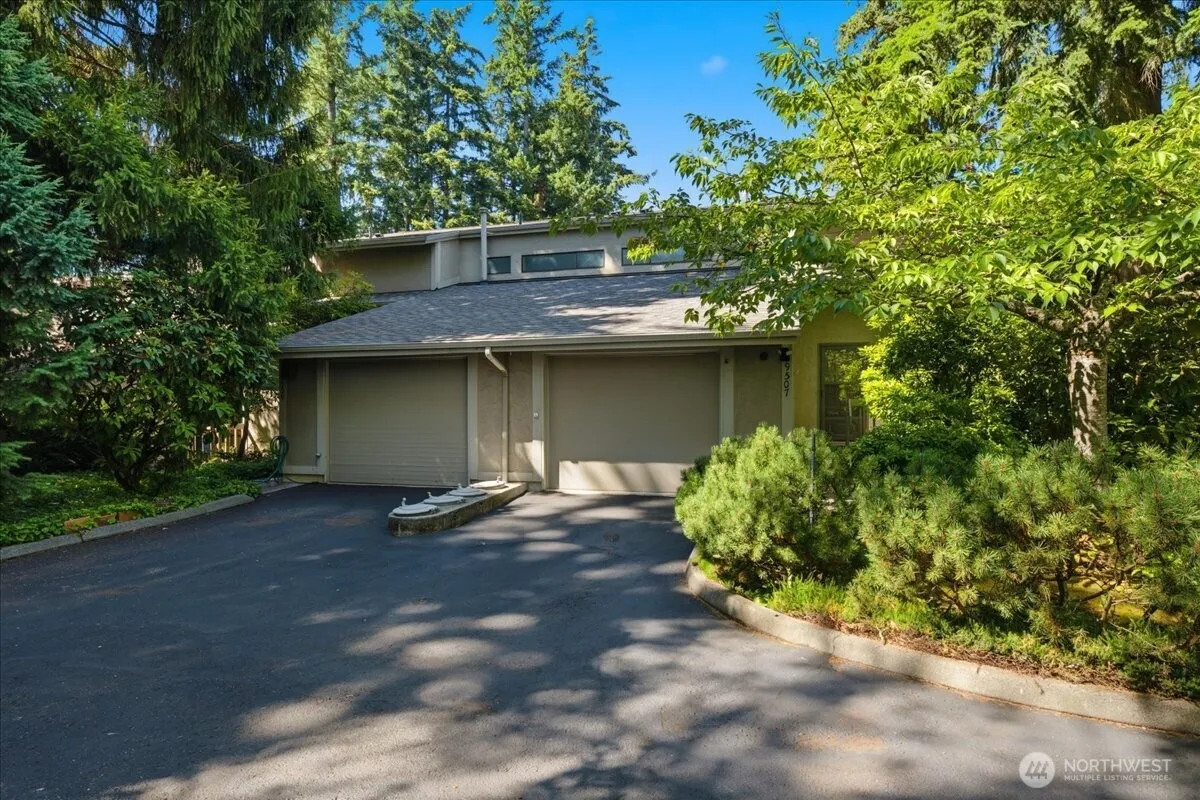 Property photo for 19507 86th Avenue W #507, Edmonds