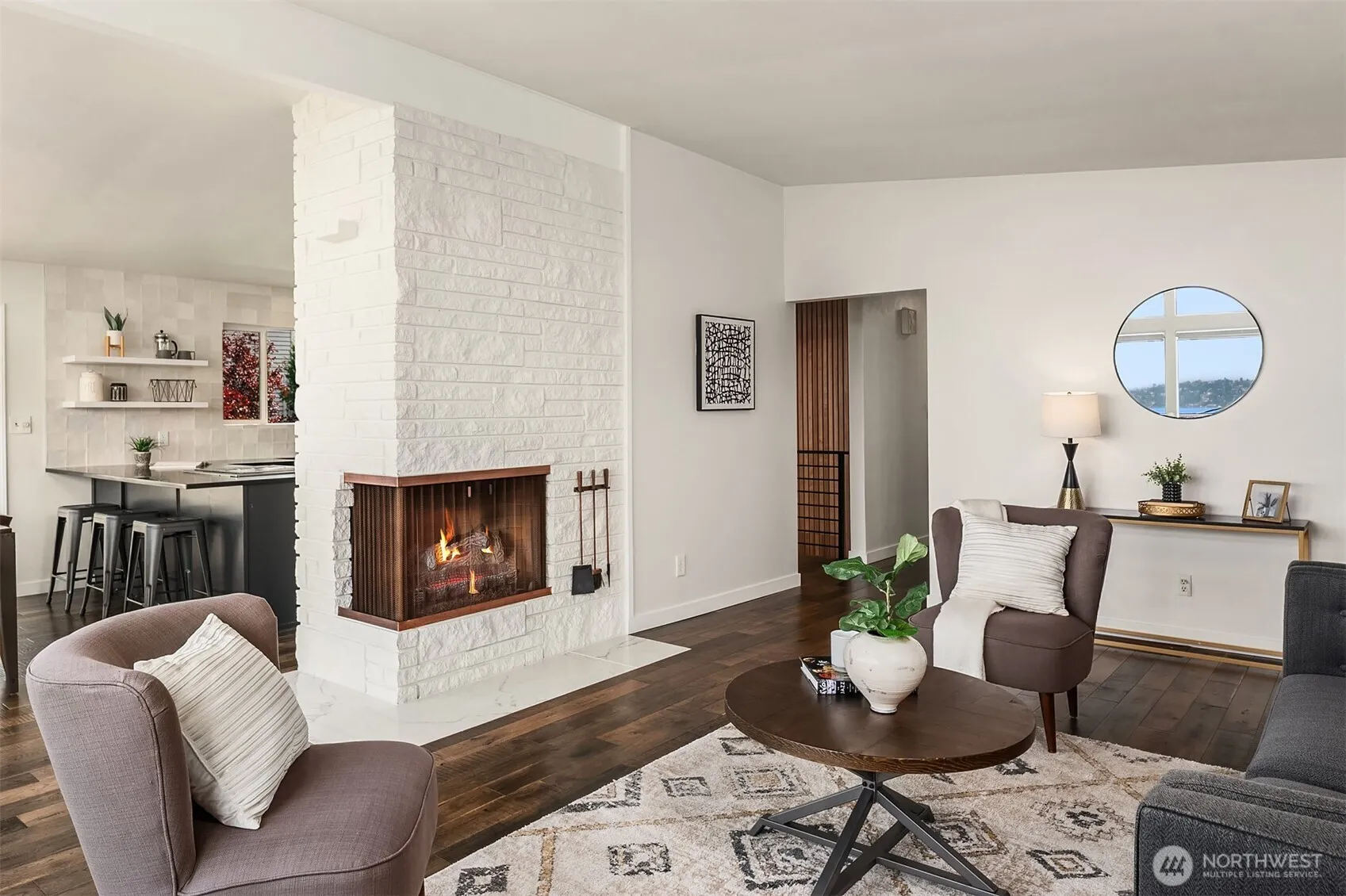 Property photo for 7136 S Sunnycrest Road, Seattle photo 4