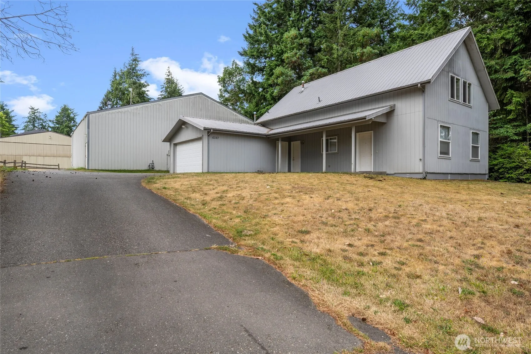 Property photo for 6387 Nw Aileron Court, Silverdale