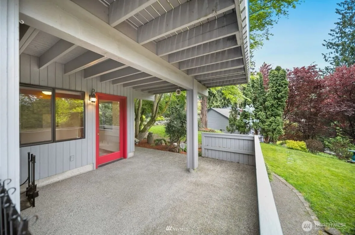 Property photo for 739 Ne Woods Court, Bremerton photo 4