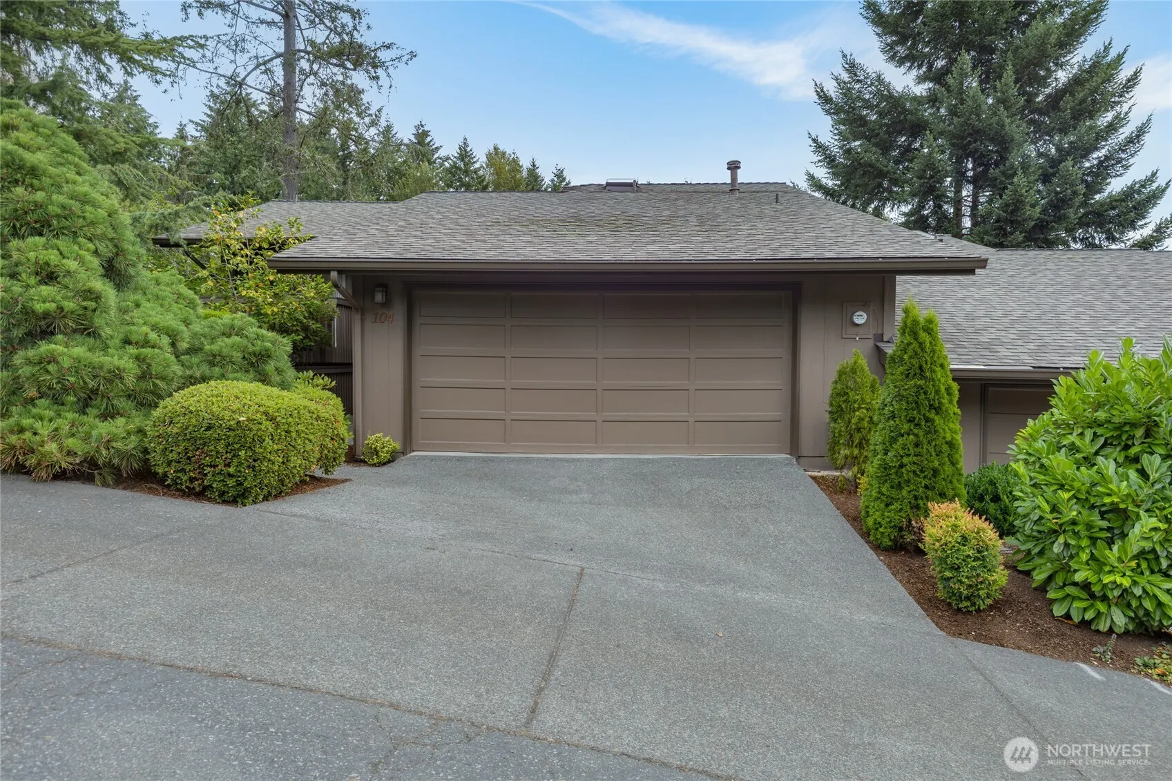 Property photo for 104 168th Avenue Ne, Bellevue