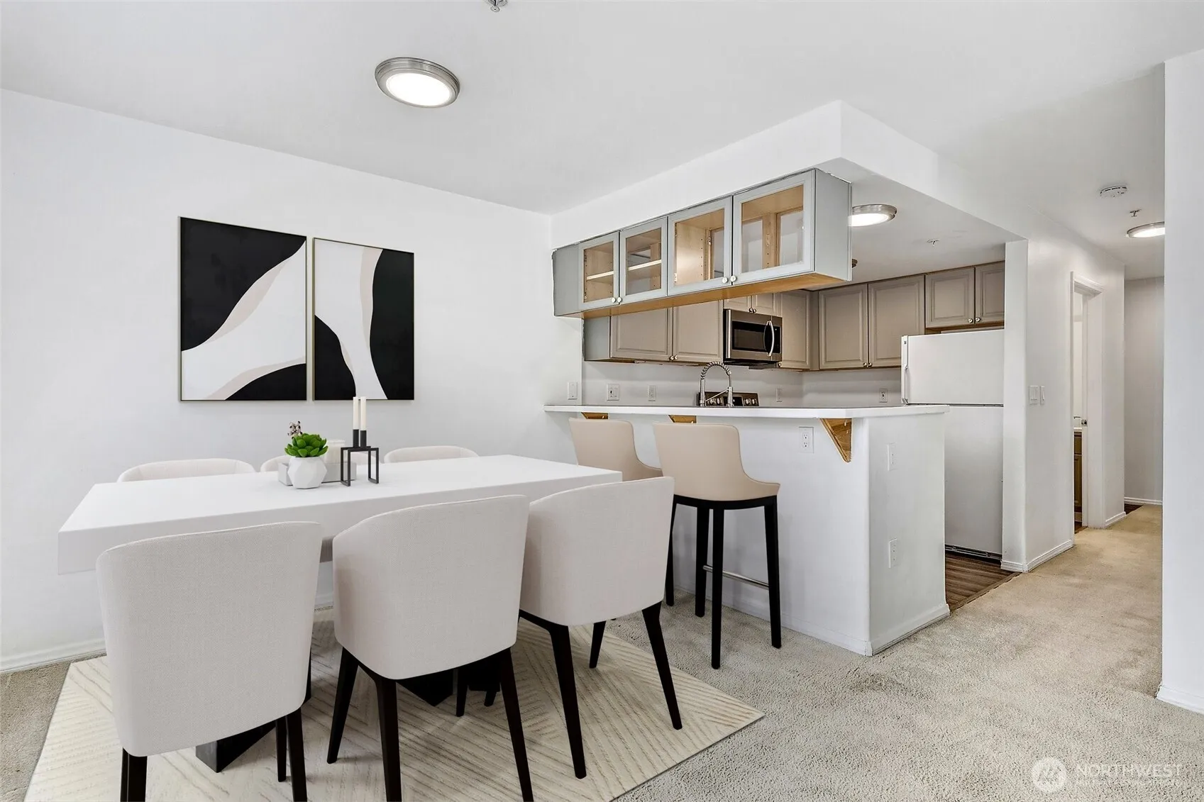 Property photo for 2805 Ne 125th Street #204, Seattle photo 3