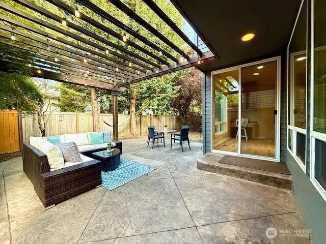 Property photo for 1004 274th Place Se, Sammamish photo 4