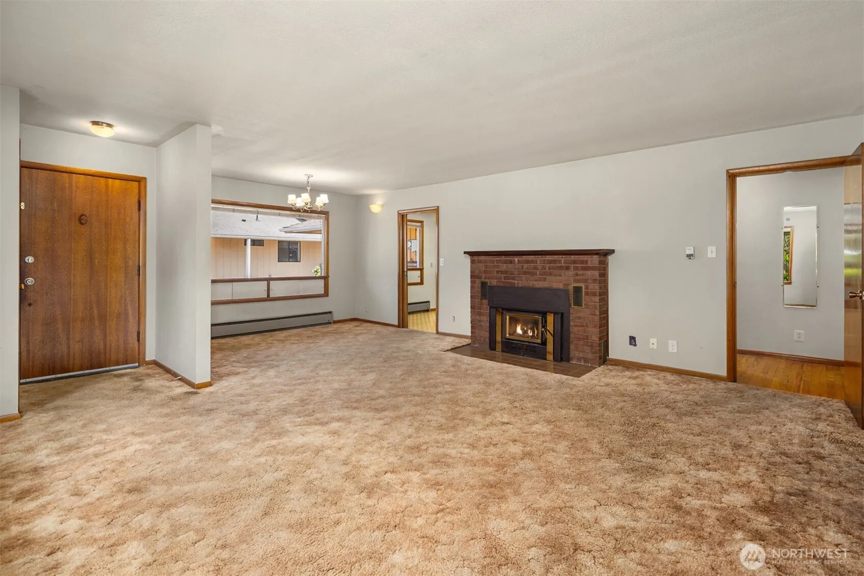 Property photo for 6933 51st Avenue Ne, Marysville photo 4
