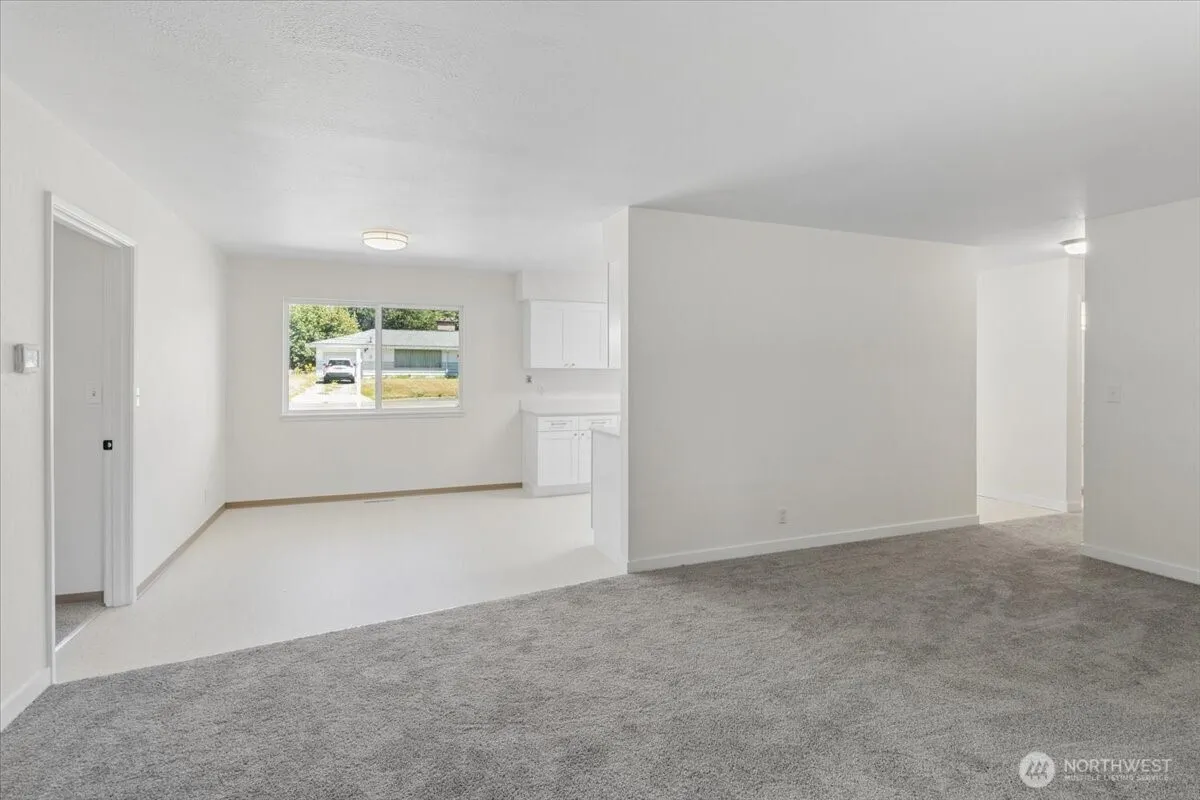 Property photo for 1542 Roland Avenue, Port Orchard photo 4