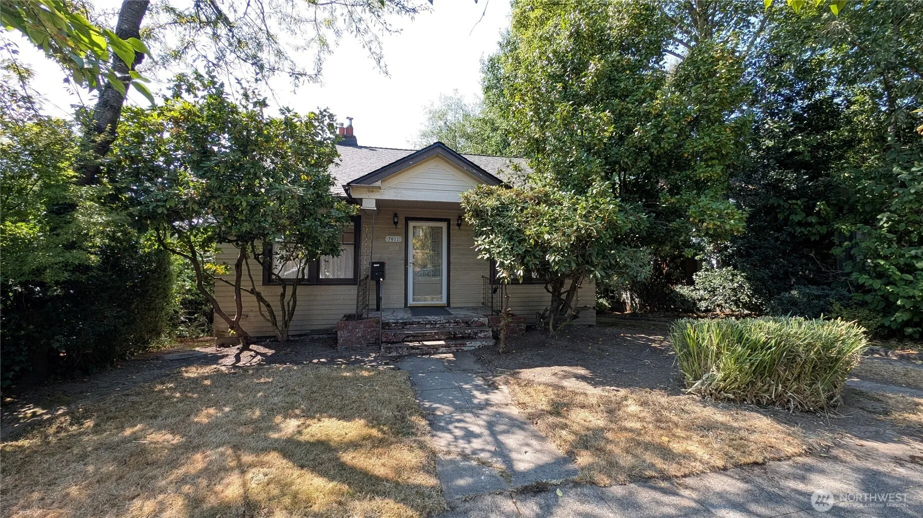 Property photo for 7011 14 Th Drive Nw, Seattle