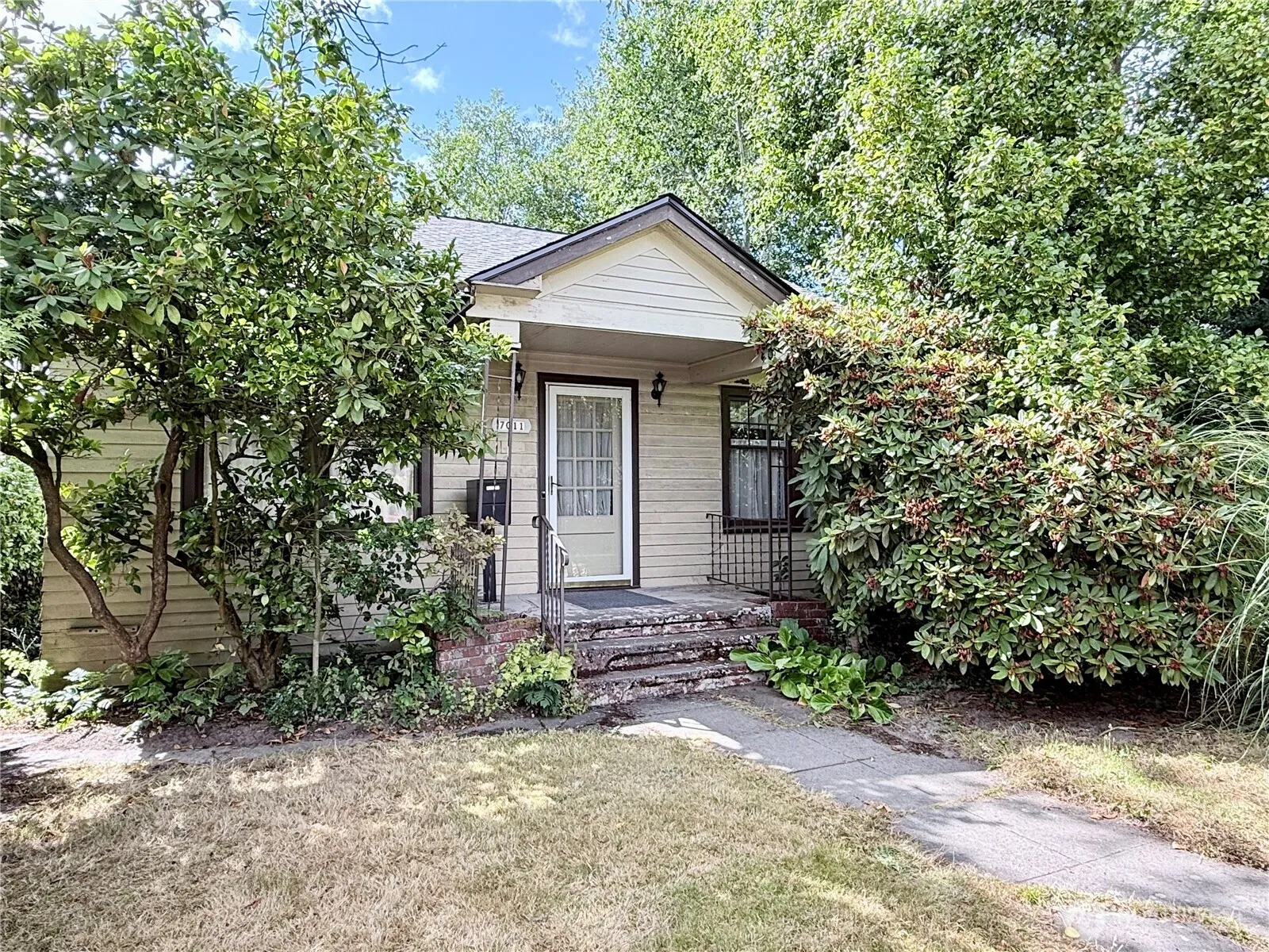 Property photo for 7011 14 Th Drive Nw, Seattle photo 2