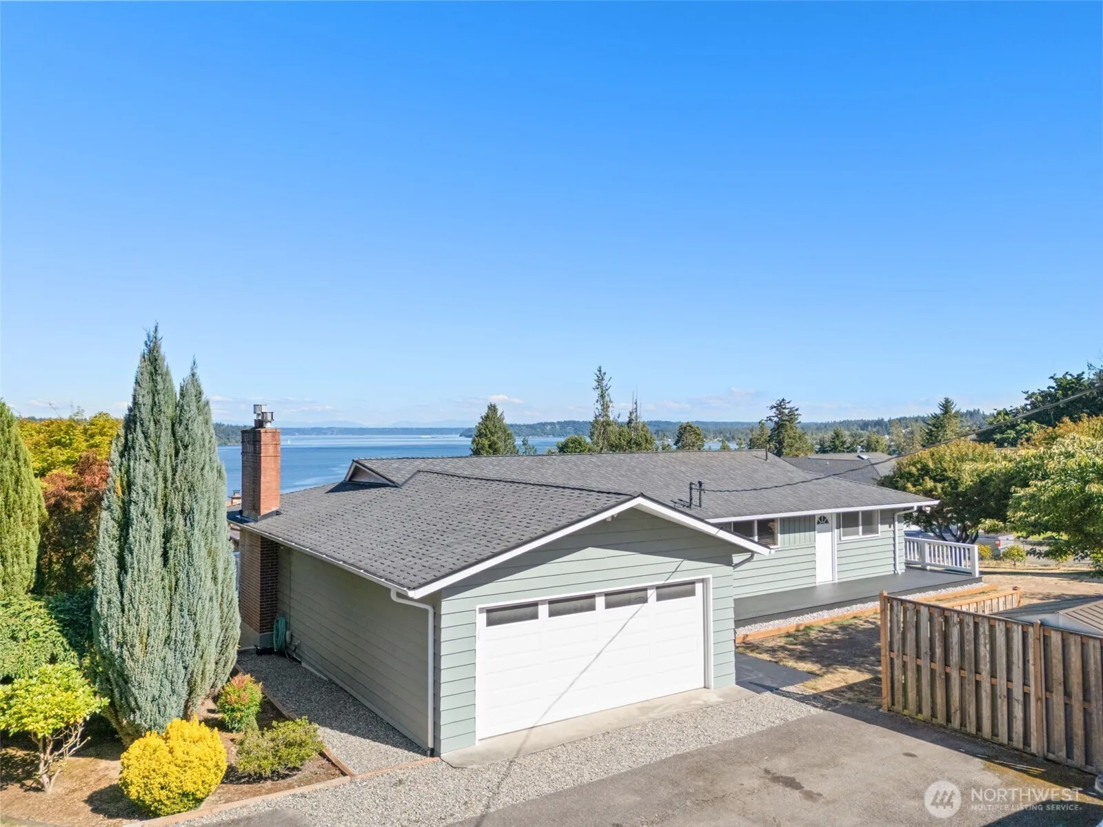 Property photo for 8102 E Seaview Drive, Port Orchard photo 2