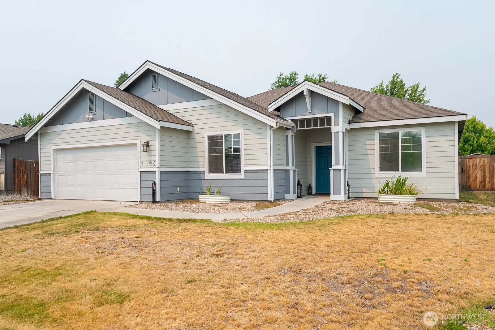 Property photo for 1308 W Bonneville St, Moses Lake