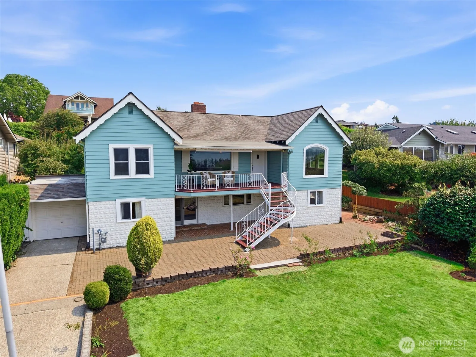Property photo for 1209 S Sunset Drive, Tacoma
