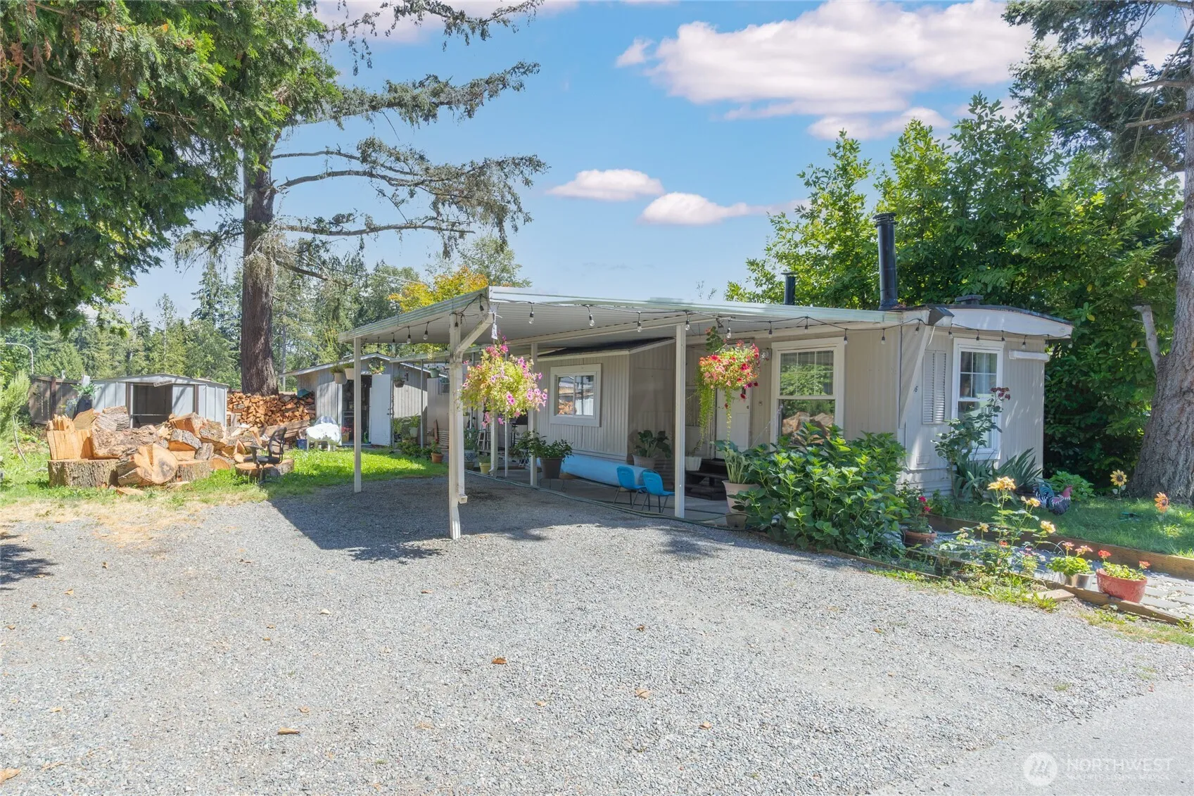 Property photo for 1660 S 333rd Street, Federal Way photo 2