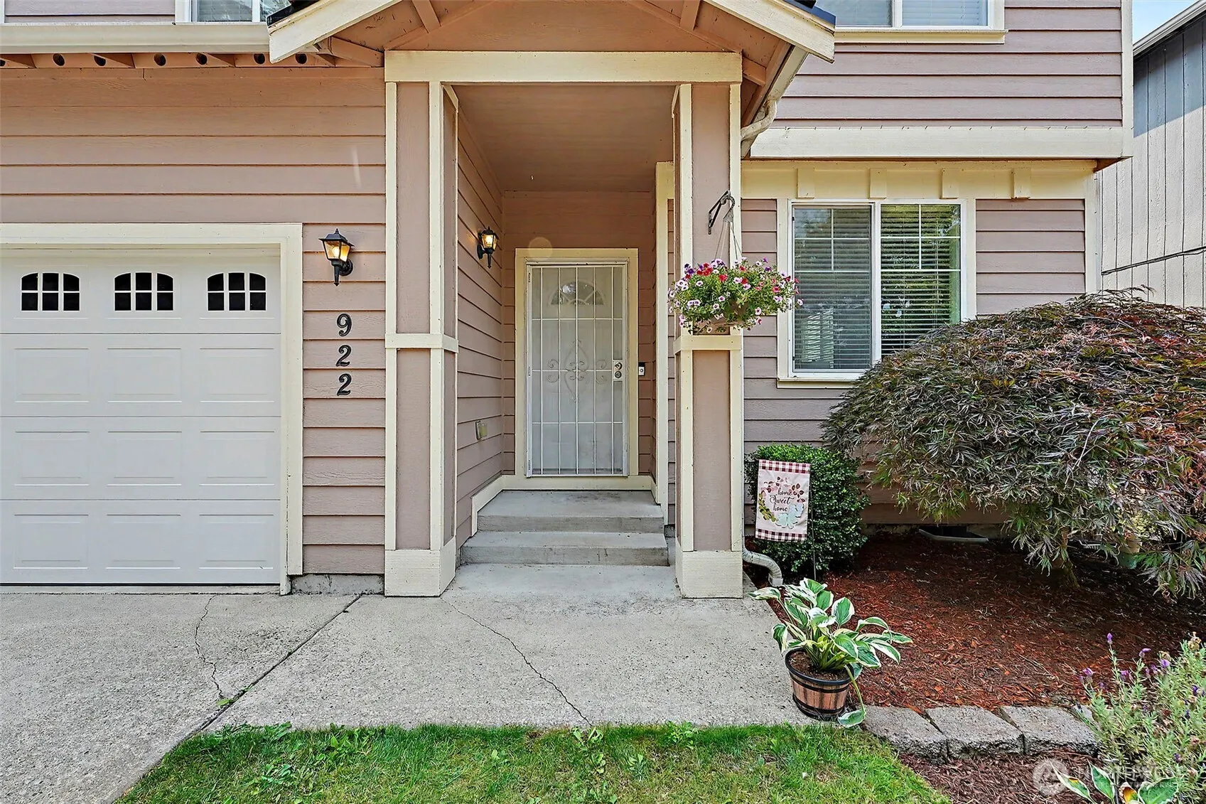 Property photo for 922 Gina Court Se, Olympia photo 2