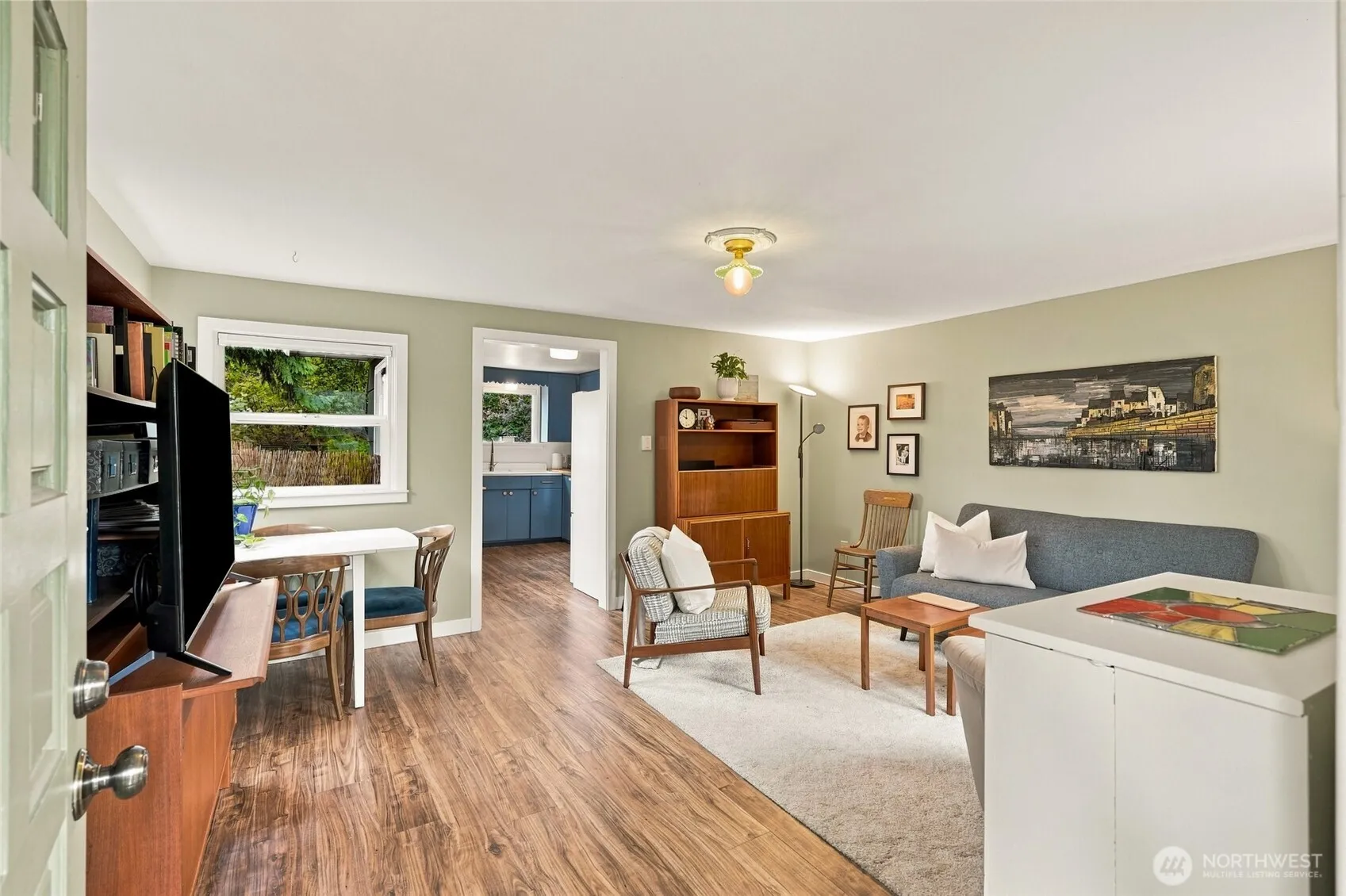 Property photo for 3023 Ne 133rd Street, Seattle photo 4