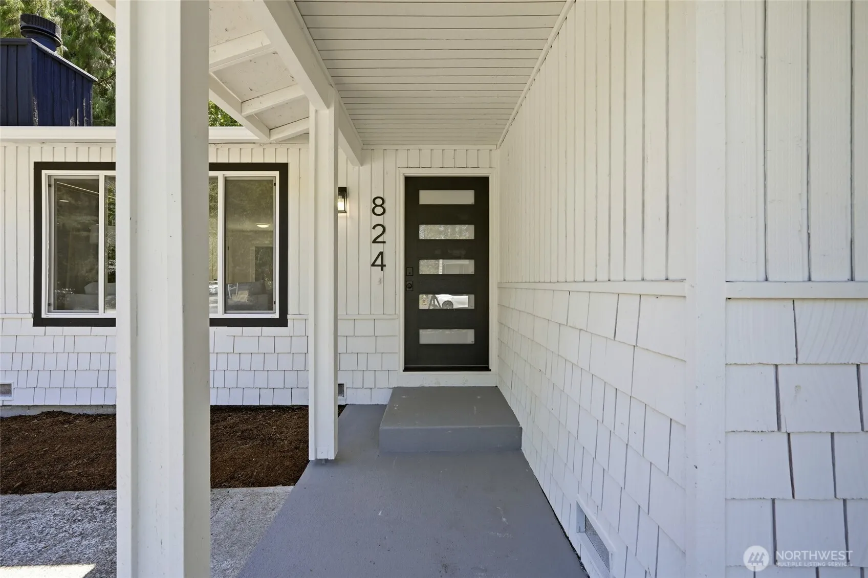 Property photo for 824 116th Street Sw, Everett photo 4