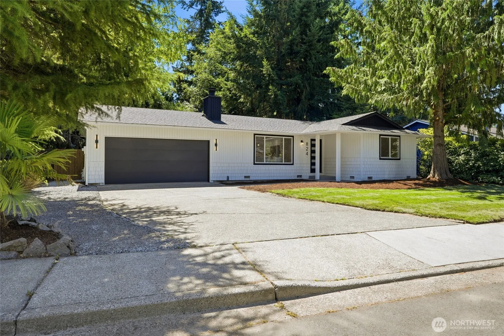 Property photo for 824 116th Street Sw, Everett photo 2