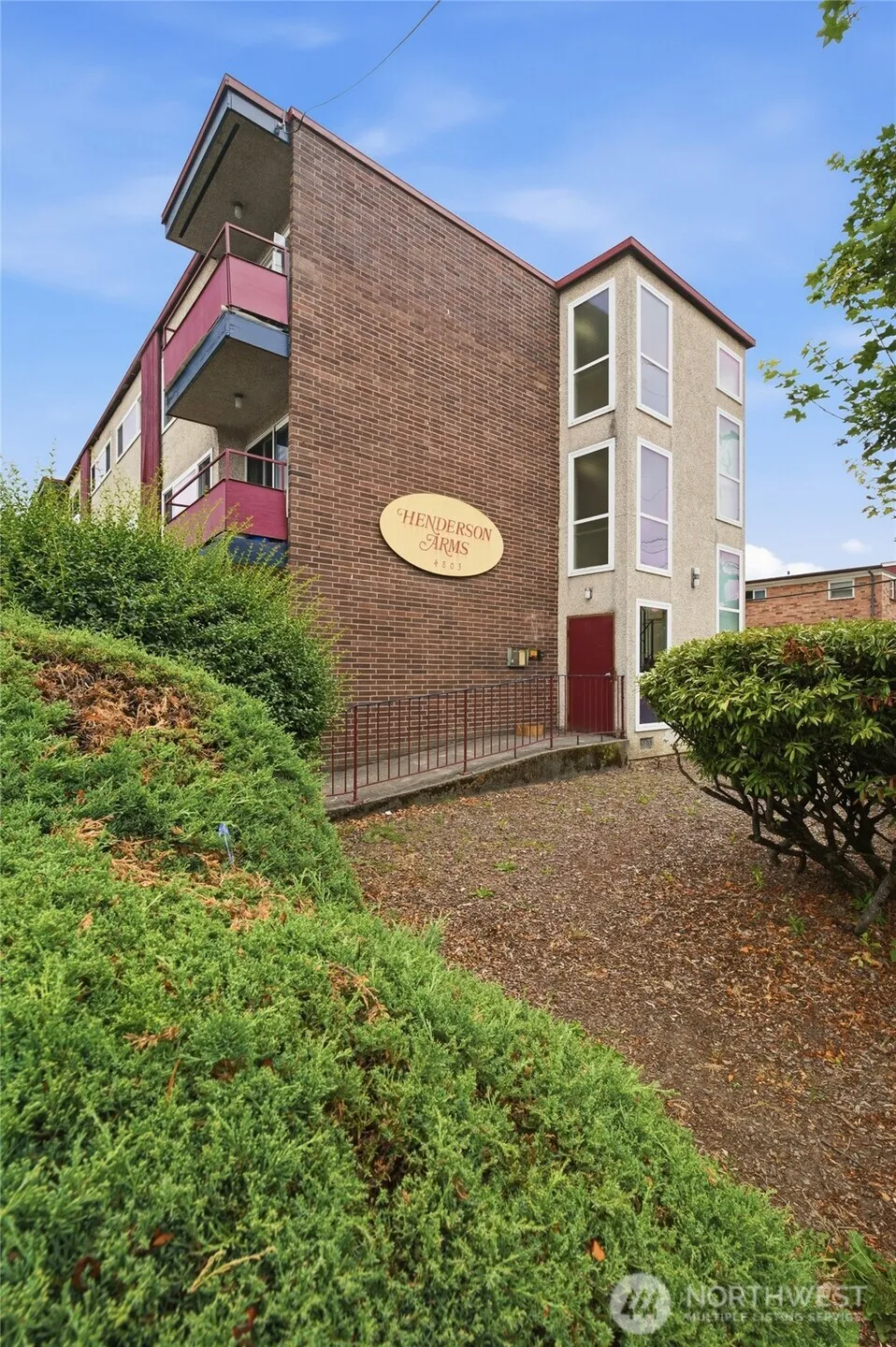 Property photo for 4803 S Henderson Street, Seattle photo 3