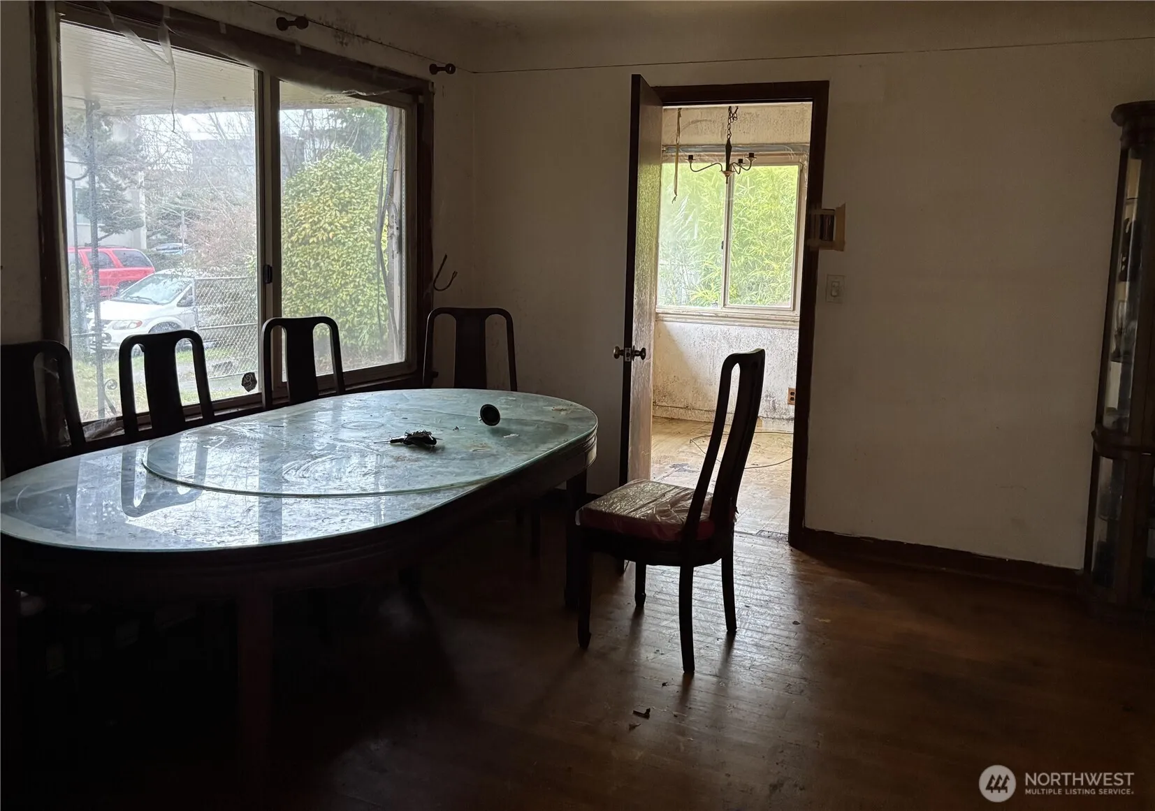 Property photo for 9208 17th Avenue Sw, Seattle photo 3