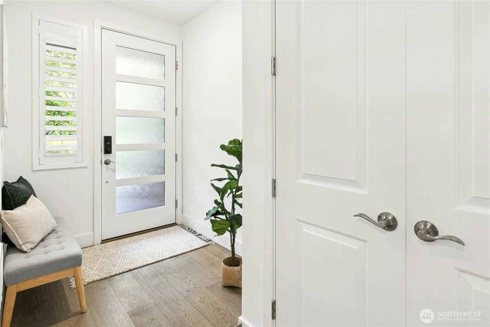 Property photo for 168 Whispering Lane Nw, Bainbridge Island photo 5