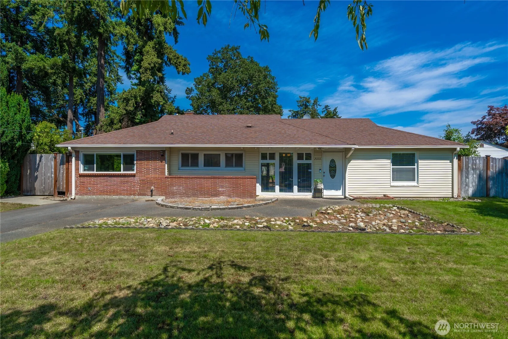 Property photo for 7115 Flora Street Sw, Lakewood