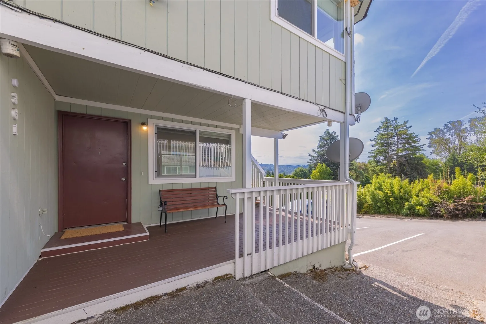 Property photo for 361 Earlington Avenue Sw, Renton photo 3