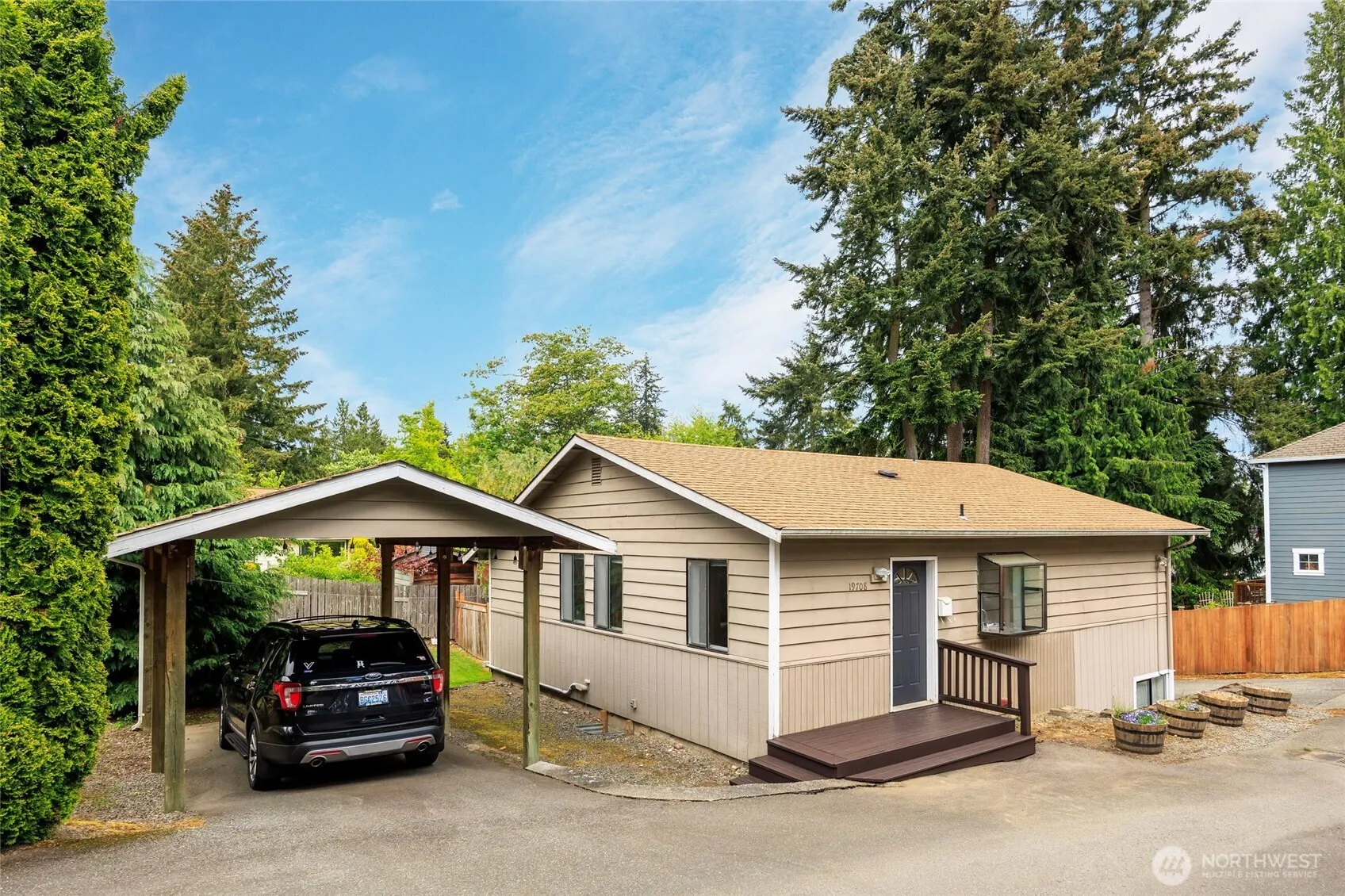 Property photo for 19708 North Park Avenue N, Shoreline