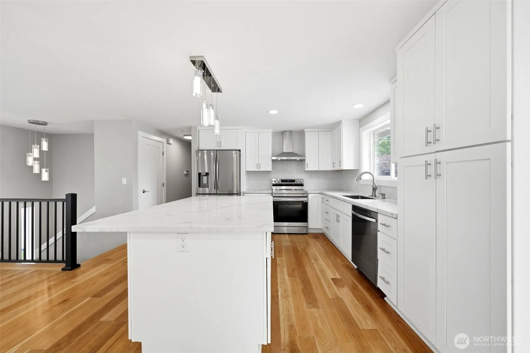 Property photo for 6809 Washington Avenue, Everett photo 5
