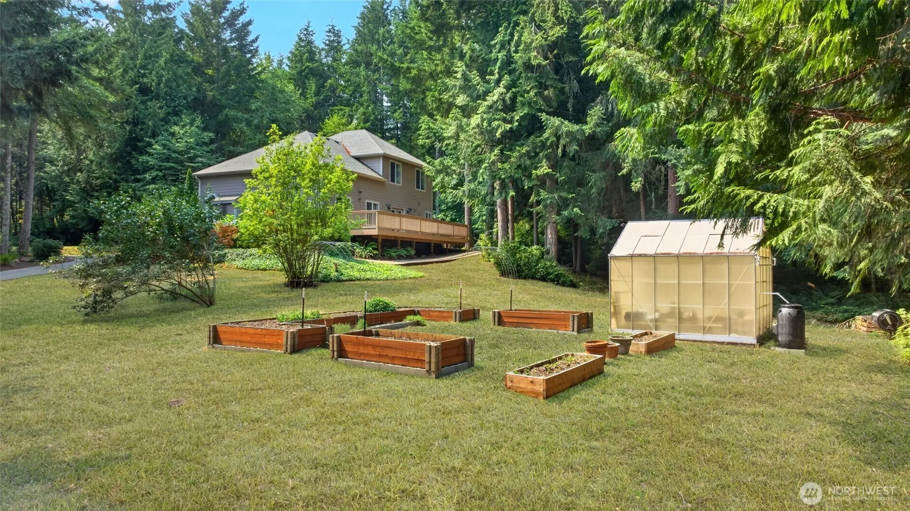 Property photo for 6448 Se Skycrest Lane, Port Orchard photo 3