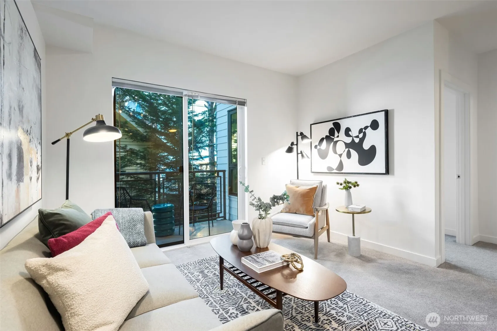 Property photo for 1410 E Pine Street #w205, Seattle photo 2