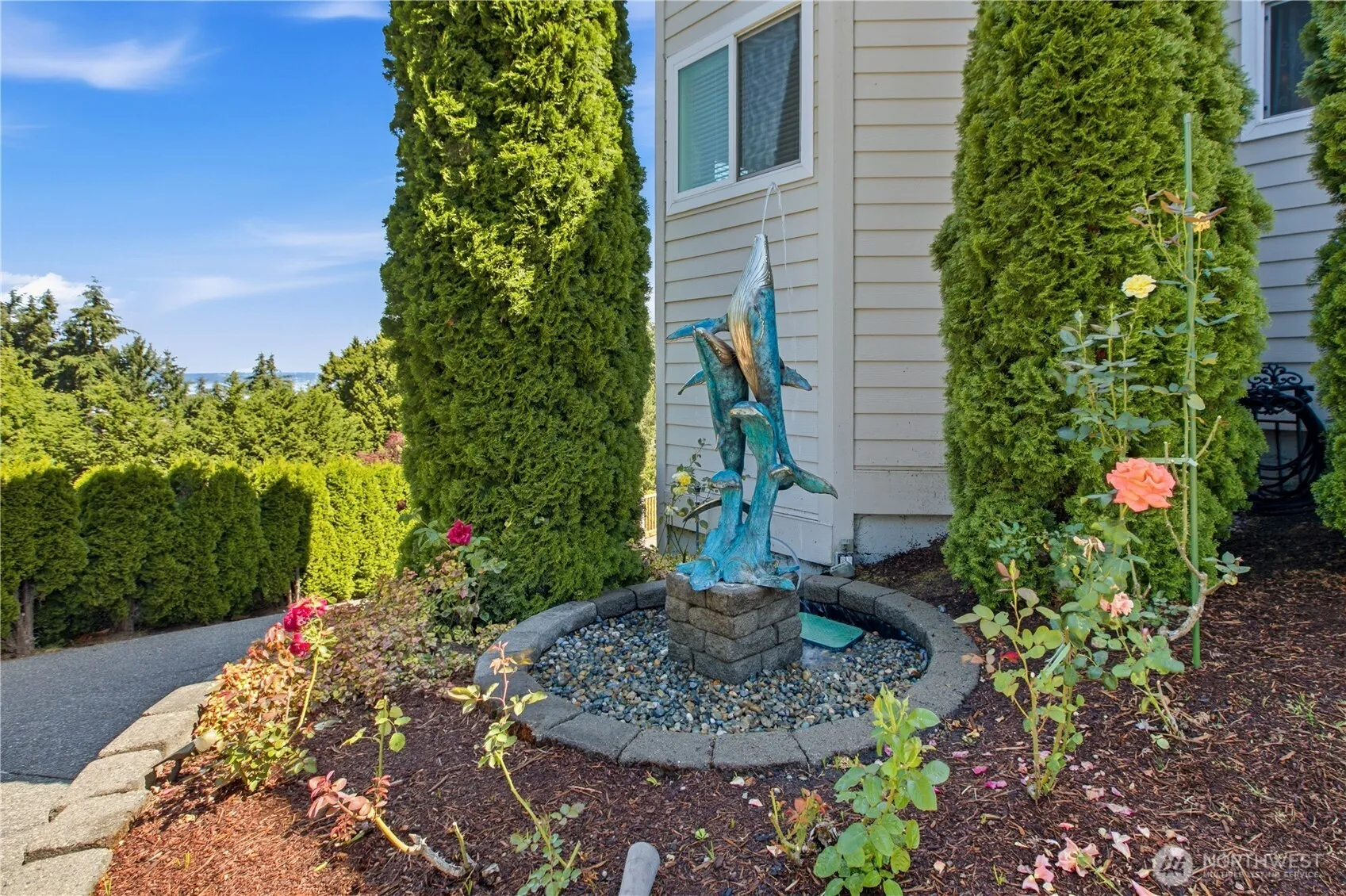 Property photo for 6203 Watchtower Road Ne, Tacoma photo 2