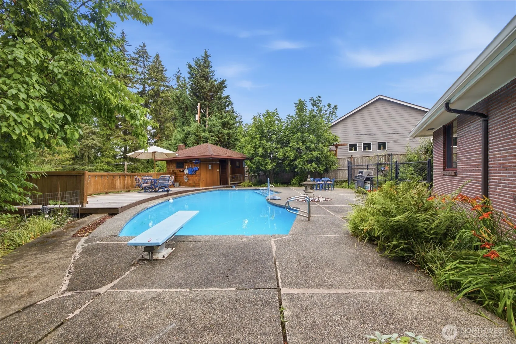 Property photo for 1405 Shaw Road E, Puyallup photo 3