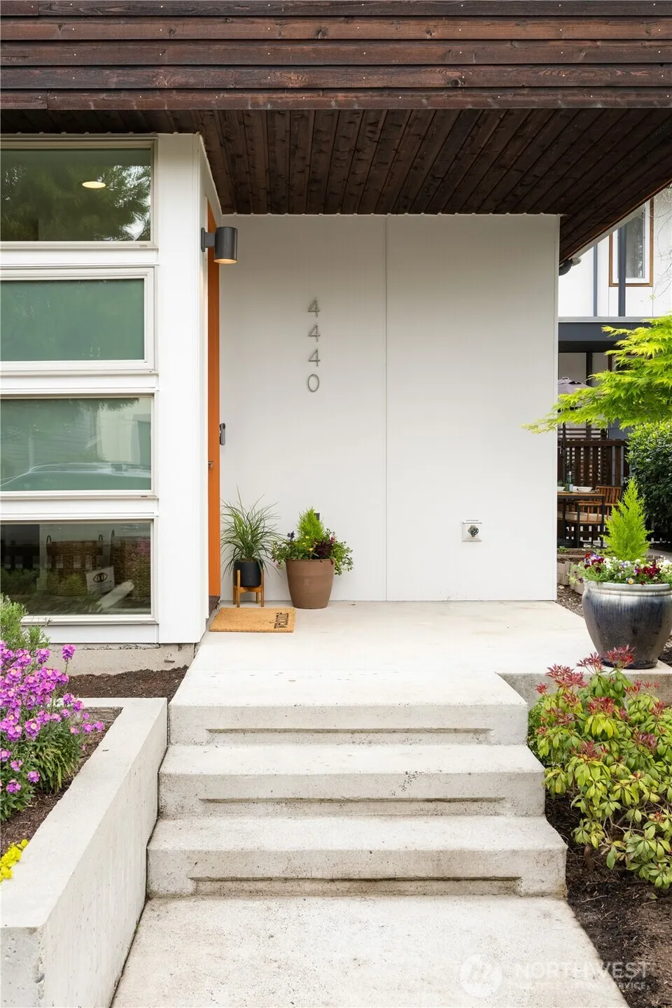 Property photo for 4440 Renton Avenue S, Seattle photo 5